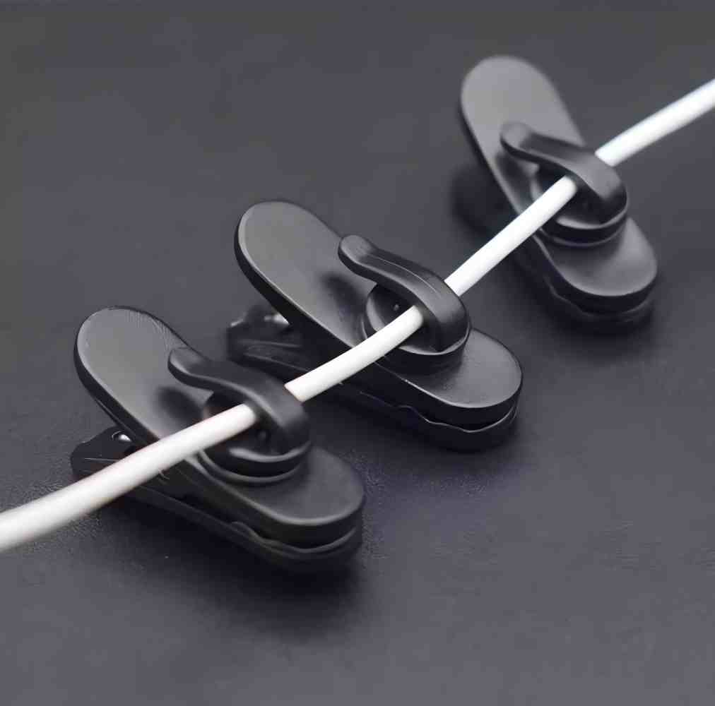 10pcs Rotating Earphone Cable  - Headphone Stand Desk recensione e prezzo