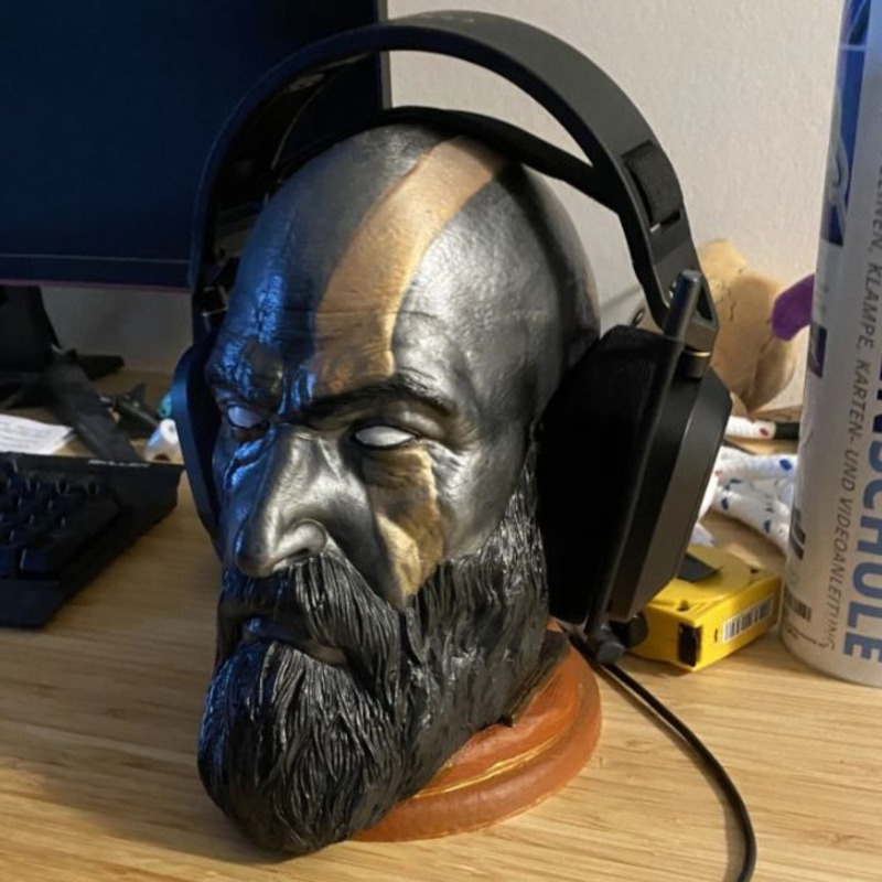 God Of War Kratos Statue Headp - Headphone Stand Desk recensione e prezzo