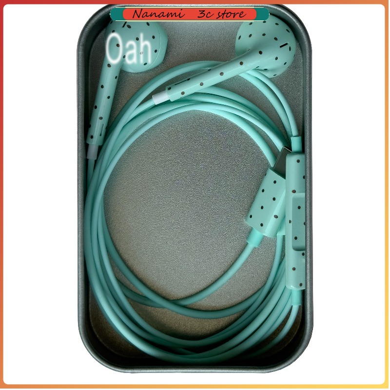 Oah Polka Dot Wired Earphones  - Usb C Earphone recensione e prezzo